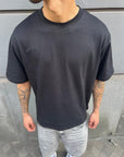 T-Shirt Stampa Retro "R" Nero